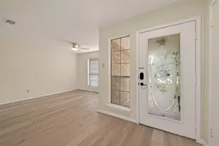 1404 Osborne Dr, Friendswood, TX 77546 - Photo 5