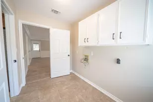 309 Camelot Cir, Lufkin, TX 75904 - Photo 9