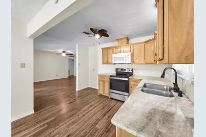 1438 W Palm Drive, Winnie, TX 77665 - Photo 17