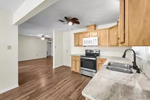 1438 W Palm Dr, Winnie, TX 77665 - Photo 17