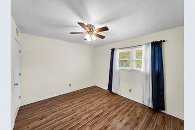1438 W Palm Drive, Winnie, TX 77665 - Photo 33