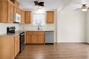 1438 W Palm Dr, Winnie, TX 77665 - Photo 19