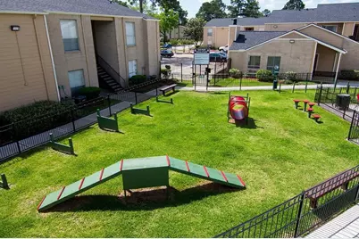 424 S Bender Avenue #8-810, Humble, TX 77338 - Photo 7