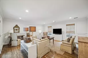 3444 Meadow Lake Ln, Houston, TX 77027 - Photo 15