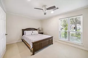 12518 Hazelwood Ln, Houston, TX 77077 - Photo 23