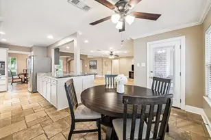 12518 Hazelwood Ln, Houston, TX 77077 - Photo 17