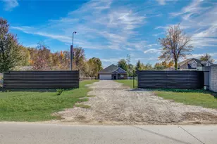 898 Rd 3556, Cleveland, TX 77327 - Photo 27