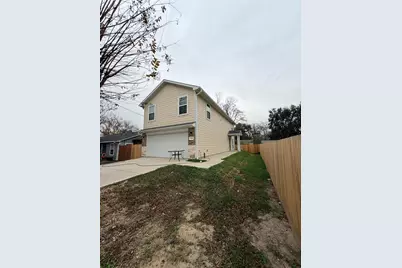 5400 Pine Ave, Pasadena, TX 77506 - Photo 1