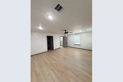 5400 Pine Ave, Pasadena, TX 77506 - Photo 11