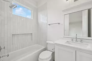 1119 E 7th 1/2 St, Houston, TX 77009 - Photo 45