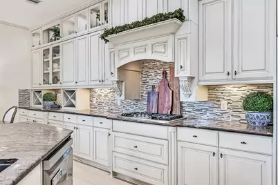 2204 Stillhouse Hollow Lane, Friendswood, TX 77546 - Photo 17