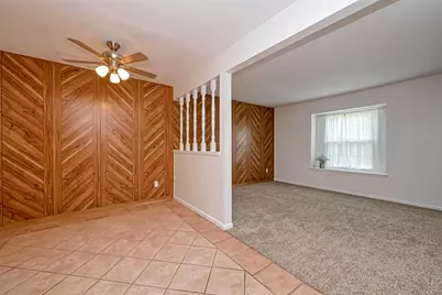 1911 Sherwood Forest Street #9, Houston, TX 77043 - Photo 7