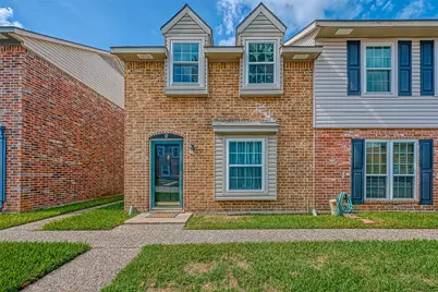 1911 Sherwood Forest Street #9, Houston, TX 77043 - Photo 1