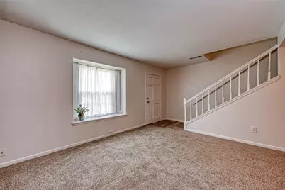 1911 Sherwood Forest Street #9, Houston, TX 77043 - Photo 15