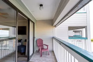 6102 Seawall Blvd, Galveston, TX 77551 - Photo 7