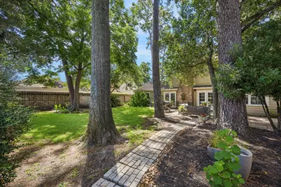 13926 Perthshire Road, Houston, TX 77079 - Photo 7