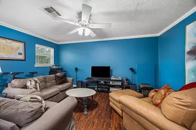 13926 Perthshire Road, Houston, TX 77079 - Photo 25