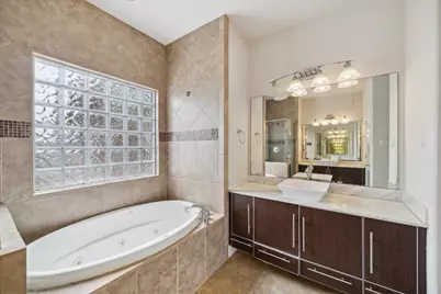 3041 Clinton Drive, Houston, TX 77020 - Photo 17