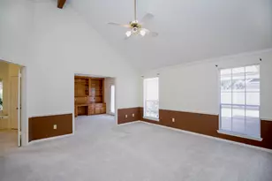 3411 Honeylocust Dr, Sugar Land, TX 77479 - Photo 17