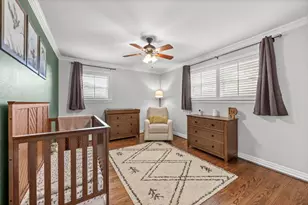 6546 Lindyann Ln, Houston, TX 77008 - Photo 15