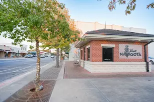 210 E Washington Ave, Navasota, TX 77868 - Photo 25