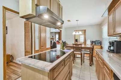 1602 N Hollow Drive, Humble, TX 77396 - Photo 11