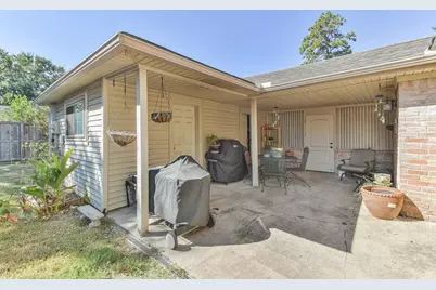 1602 N Hollow Drive, Humble, TX 77396 - Photo 27