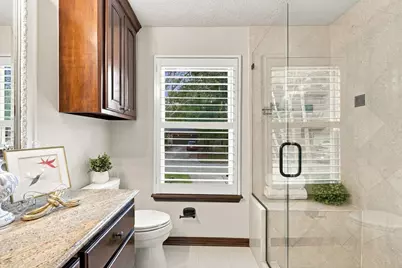 8 Diamond Oak Court, The Woodlands, TX 77381 - Photo 25