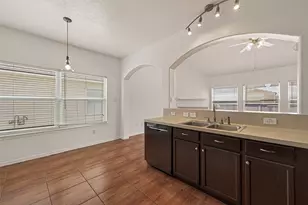 3415 S Daniel Oak Cir, Spring, TX 77389 - Photo 17