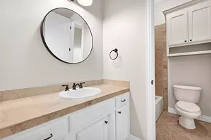 305 Main St, Roanoke, TX 76262 - Photo 17