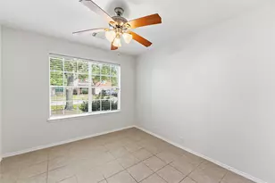 21219 Somerset Park Ln, Katy, TX 77450 - Photo 17