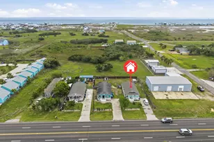 1824 Hwy 35 S, Rockport, TX 78382 - Photo 17