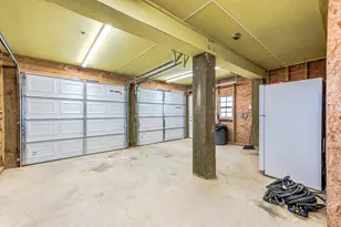 1989 County Rd 230, Sargent, TX 77414 - Photo 31