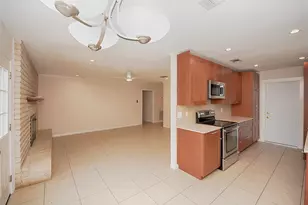 711 Voyager Dr, Houston, TX 77062 - Photo 15
