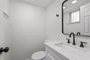 1107 Progreso Dr, Houston, TX 77038 - Photo 13