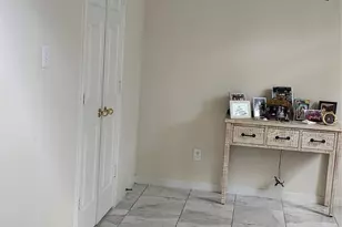 11011 Stoneridge Canyon Ct, Houston, TX 77089 - Photo 7