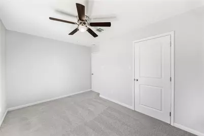 12611 S Coast Drive, Houston, TX 77047 - Photo 19