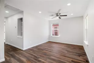 12611 S Coast Dr, Houston, TX 77047 - Photo 7