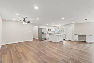 2357 Neyland Rd, Silsbee, TX 77656 - Photo 9