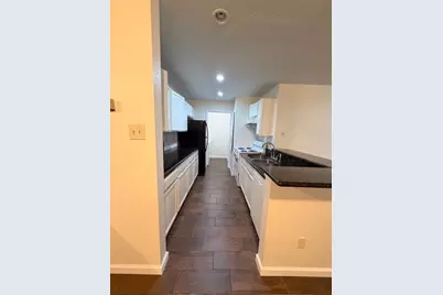 8271 Creekbend Drive #8271, Houston, TX 77071 - Photo 5