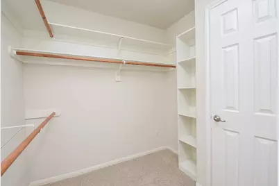 6 S Burberry Park Circle, The Woodlands, TX 77382 - Photo 17