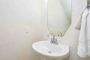 6 S Burberry Park Cir, The Woodlands, TX 77382 - Photo 27