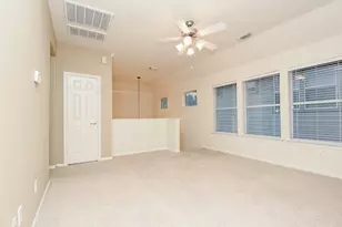 6 S Burberry Park Cir, The Woodlands, TX 77382 - Photo 19