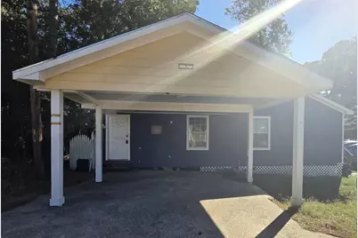 801 Queenswood, Montgomery, TX 77316 - Photo 1