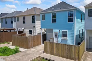 4439 Spencer St, Houston, TX 77007 - Photo 9