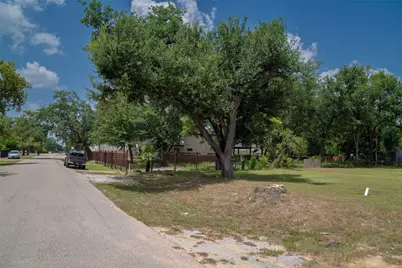 10525 Muscatine Street, Houston, TX 77029 - Photo 17