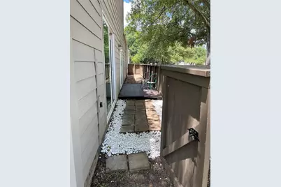 1502 Prairie Grove Drive, Houston, TX 77077 - Photo 27