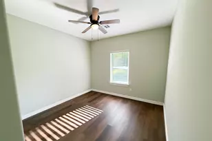 387 Autumn Ln, Livingston, TX 77351 - Photo 15