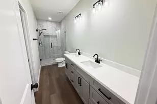 387 Autumn Ln, Livingston, TX 77351 - Photo 11