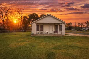 6902 Concord Rd, Beaumont, TX 77708 - Photo 1